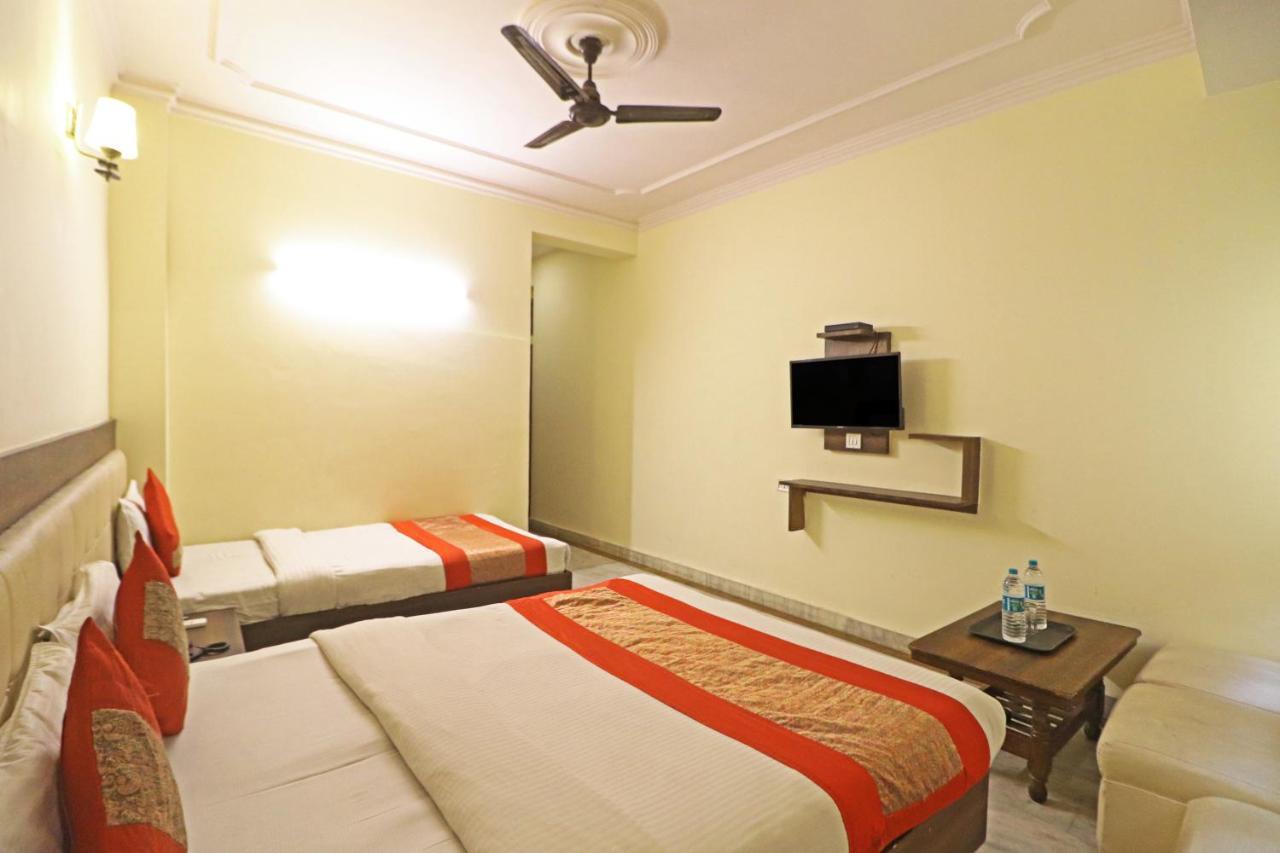 Silver Shine New Delhi - Comfort Stay Esterno foto