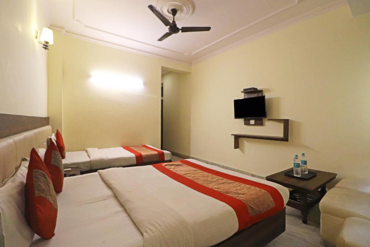 Silver Shine New Delhi - Comfort Stay Esterno foto