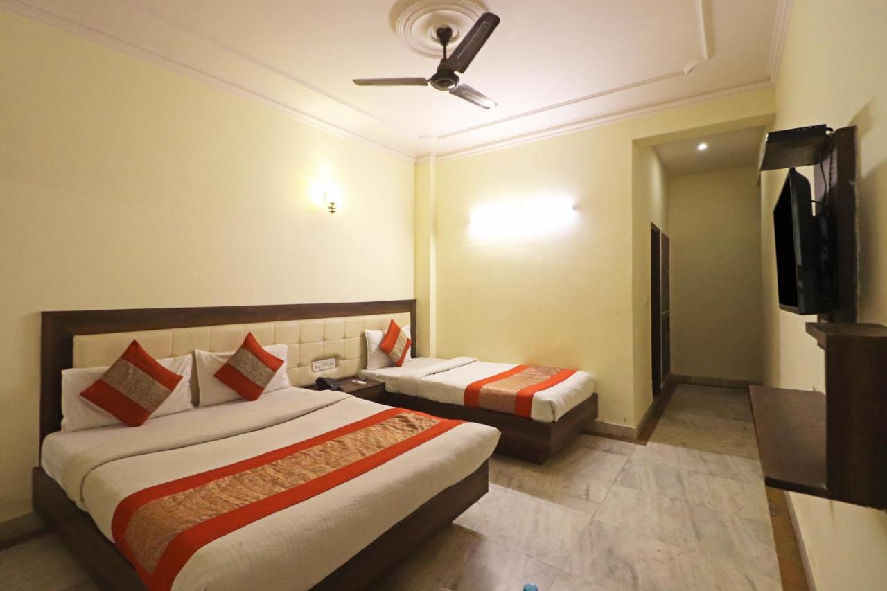 Silver Shine New Delhi - Comfort Stay Esterno foto