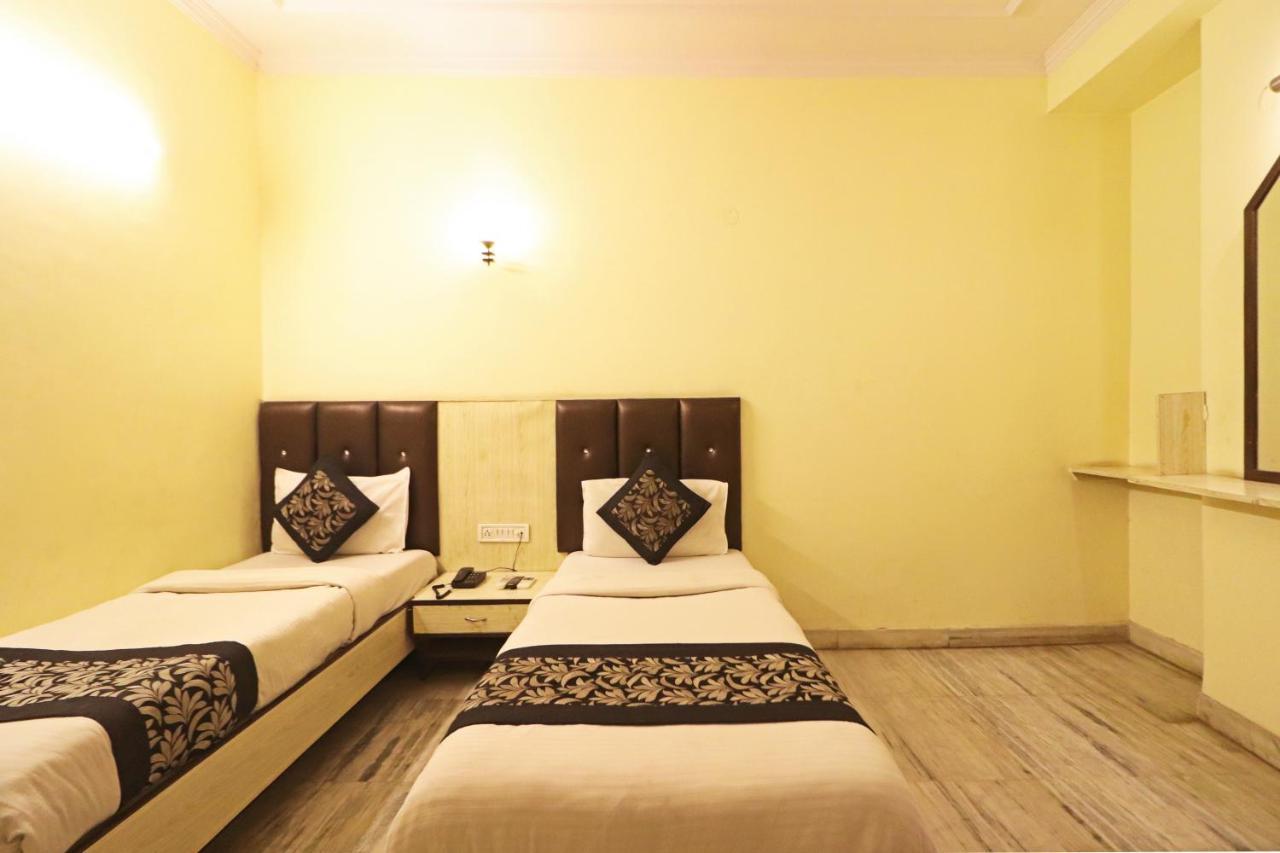 Silver Shine New Delhi - Comfort Stay Esterno foto
