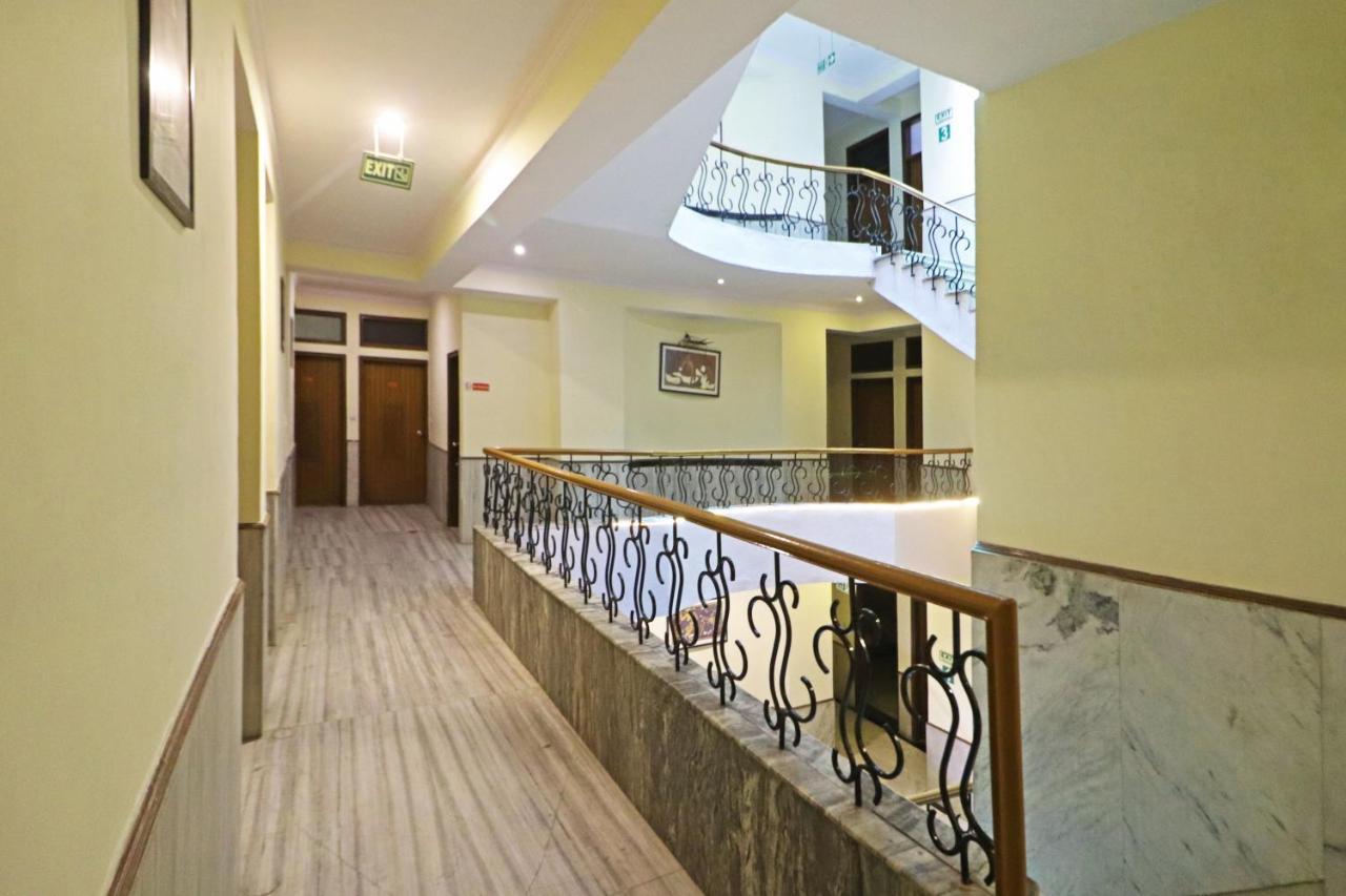 Silver Shine New Delhi - Comfort Stay Esterno foto