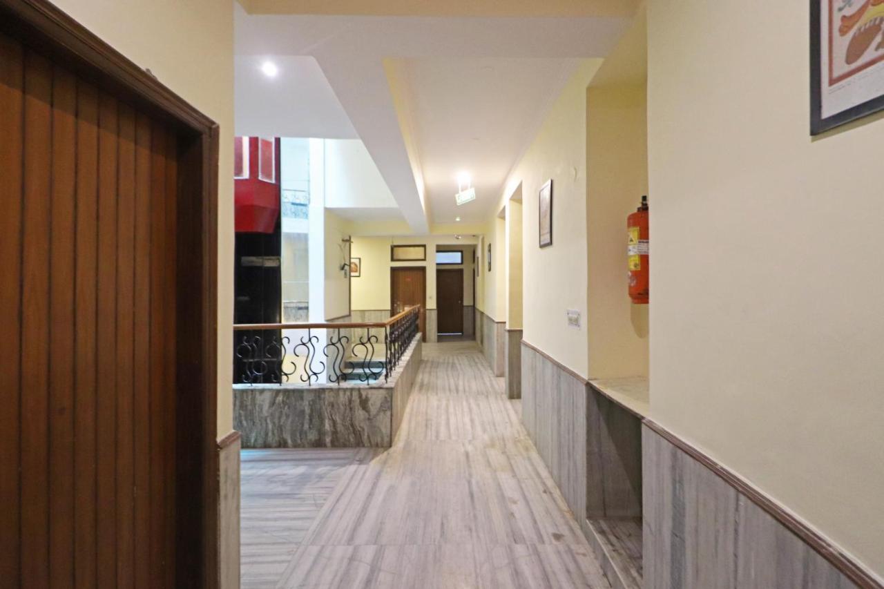Silver Shine New Delhi - Comfort Stay Esterno foto