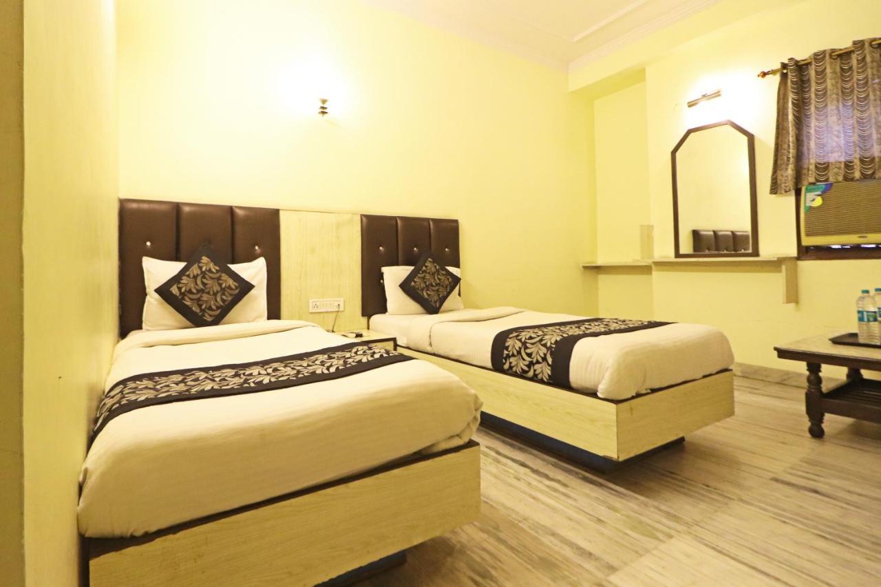 Silver Shine New Delhi - Comfort Stay Esterno foto