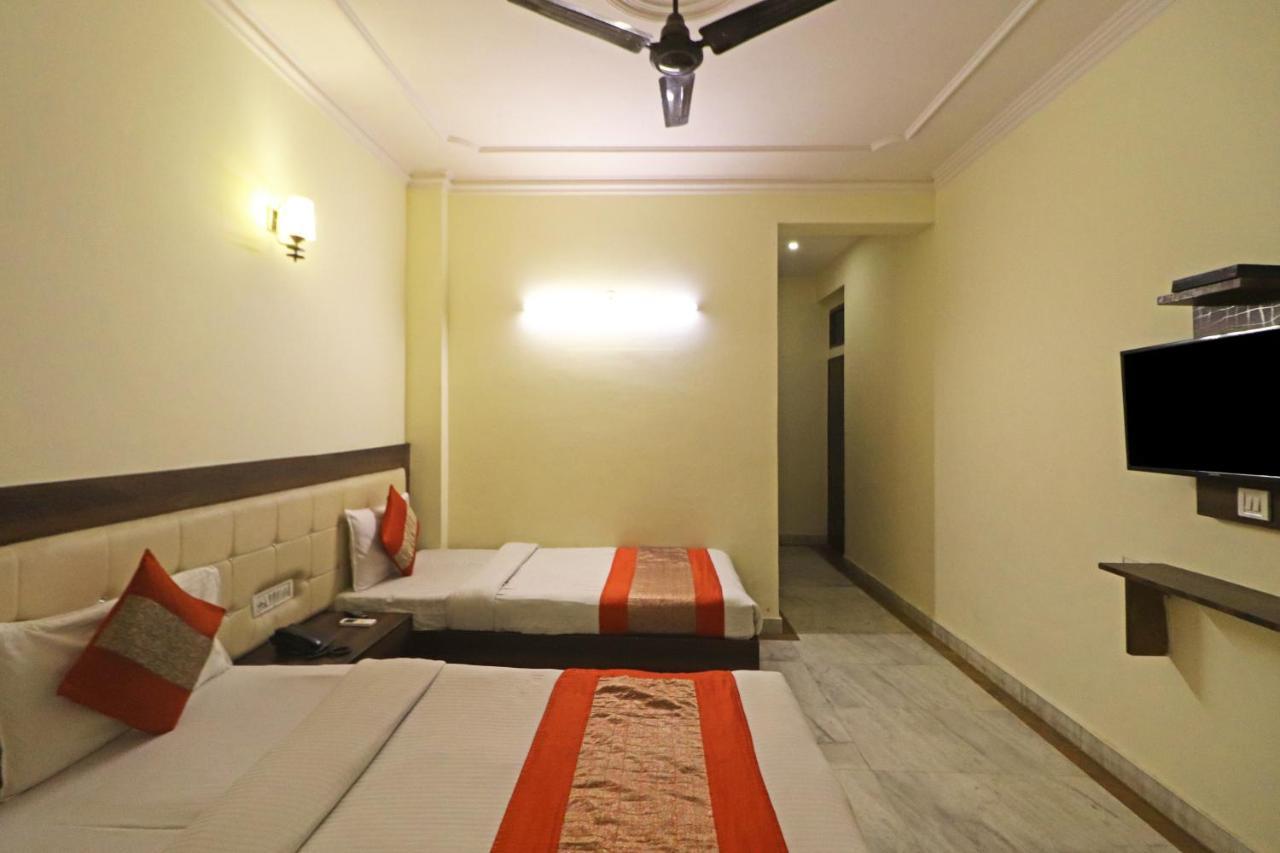 Silver Shine New Delhi - Comfort Stay Esterno foto