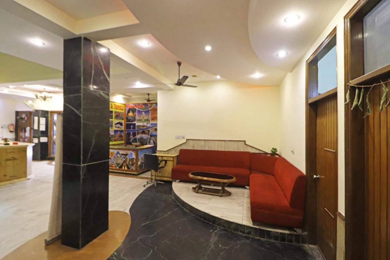 Silver Shine New Delhi - Comfort Stay Esterno foto